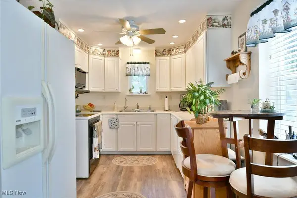 9501 New Buffalo RD, Canfield, OH 44406