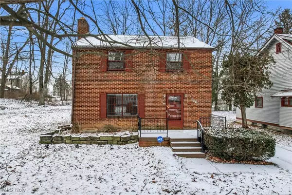 3414 Idlewood AVE, Youngstown, OH 44511