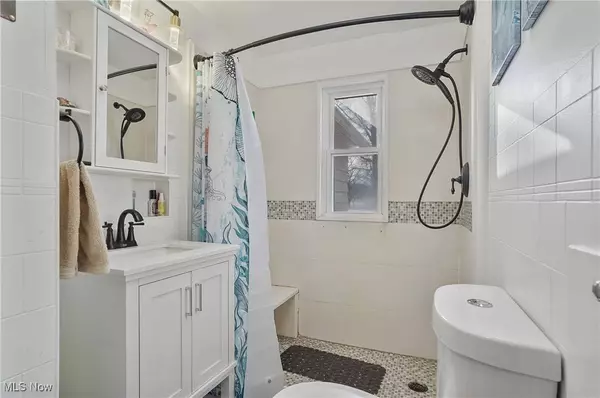 8820 Cook RD, Salem, OH 44460