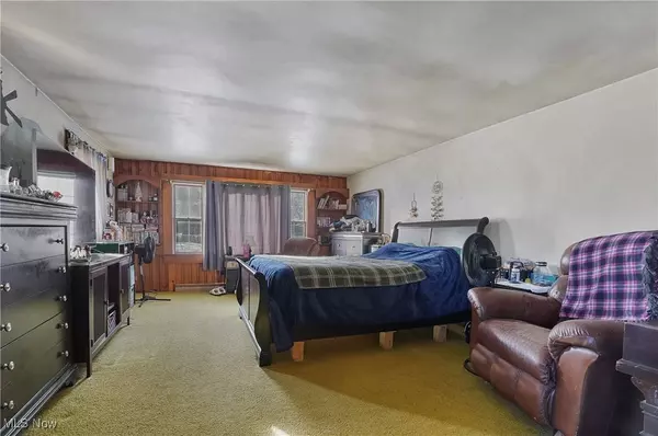 8820 Cook RD, Salem, OH 44460