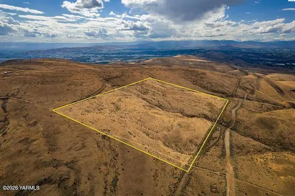 NKA Roza Hill Dr, Yakima, WA 98901