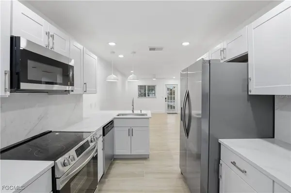 7599 Winged Foot DR, Fort Myers, FL 33967