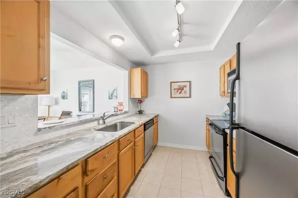 3326 N Key DR #7, North Fort Myers, FL 33903