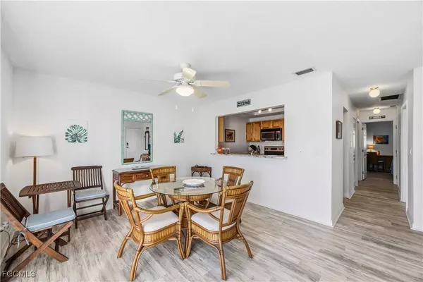 3326 N Key DR #7, North Fort Myers, FL 33903