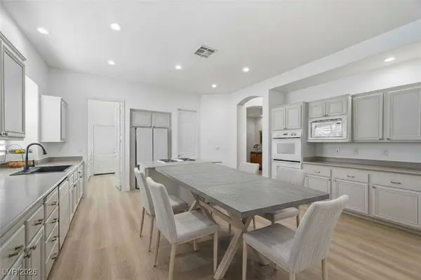 720 Sir James Bridge WAY, Las Vegas, NV 89145