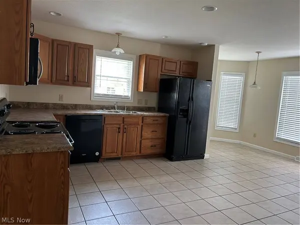 4591 Churchill RD, Youngstown, OH 44505