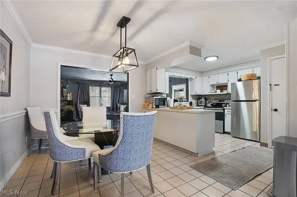 321 Meadowbrook AVE, Boardman, OH 44512