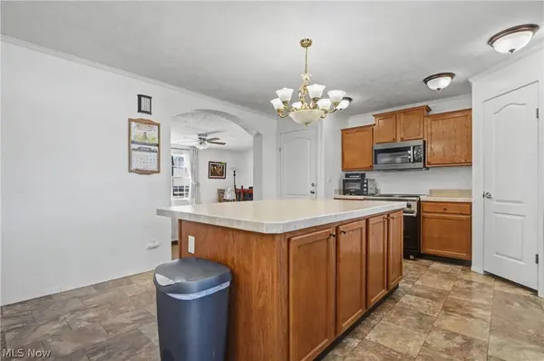 7001 Marble RD NE, Kensington, OH 44427