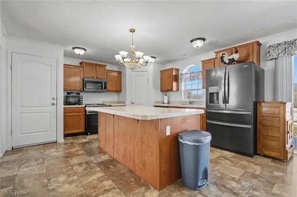 7001 Marble RD NE, Kensington, OH 44427