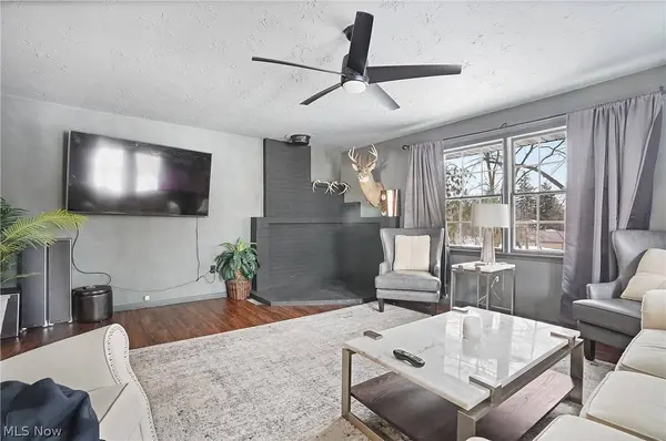 321 Meadowbrook AVE, Youngstown, OH 44512