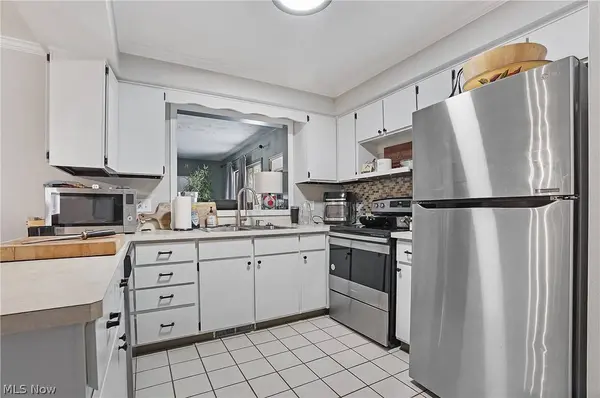 321 Meadowbrook AVE, Boardman, OH 44512