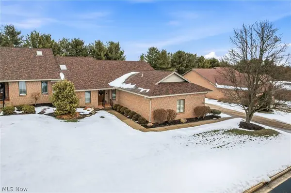 3665 Mercedes PL, Canfield, OH 44406