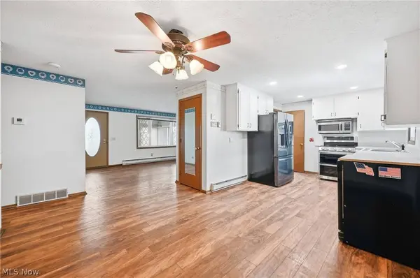 9106 Moulin AVE NE, Alliance, OH 44601