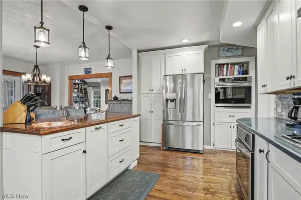 16870 Headland AVE, Lake Milton, OH 44429