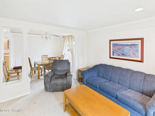 407 concord St, Zillah, WA 98953