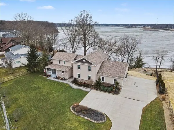 16870 Headland AVE, Lake Milton, OH 44429