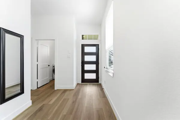 2318 Forest Flower, Tomball, TX 77375