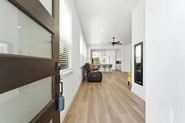 2318 Forest Flower, Tomball, TX 77375