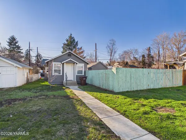 404 S 15Th Ave, Yakima, WA 98902