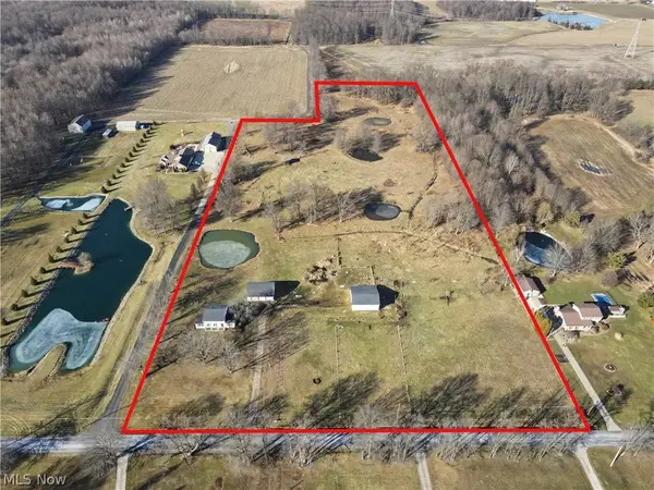 4530 W Middletown RD, Canfield, OH 44406