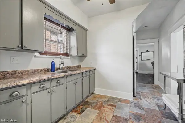 4144 Helena AVE, Youngstown, OH 44512