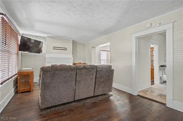 4144 Helena AVE, Youngstown, OH 44512