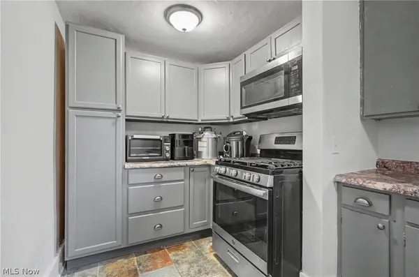 4144 Helena AVE, Youngstown, OH 44512