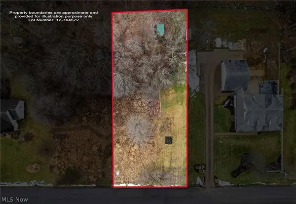 Lakeview DR, Hubbard, OH 44425