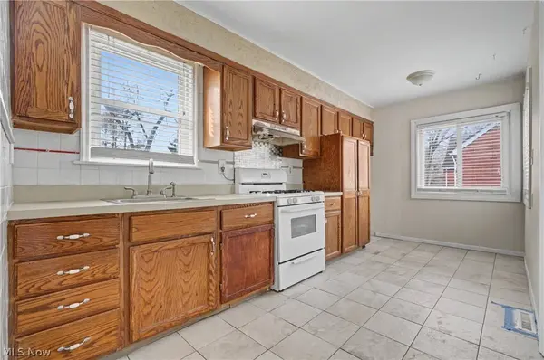 412 Orchard AVE, Niles, OH 44446