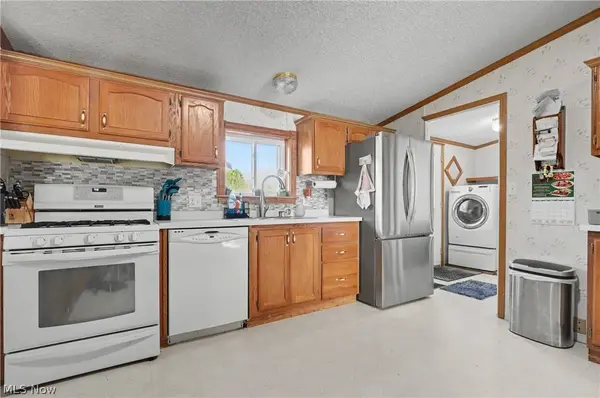 2122 S Pricetown RD, Diamond, OH 44412