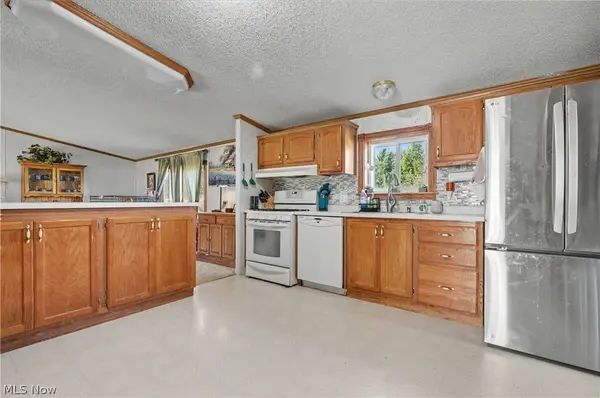 2122 S Pricetown RD, Diamond, OH 44412