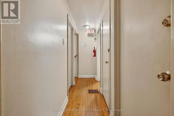 322-324 QUEEN MARY STREET, Ottawa, ON K1K1W9