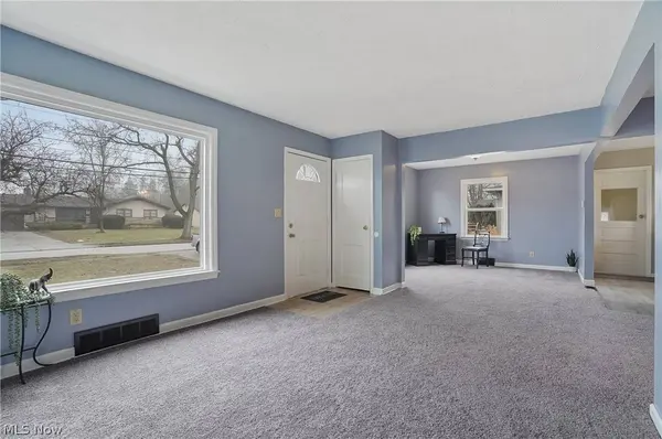 410 Beryl DR, Kent, OH 44240