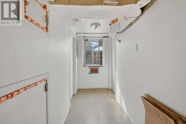 322-324 QUEEN MARY STREET, Ottawa, ON K1K1W9