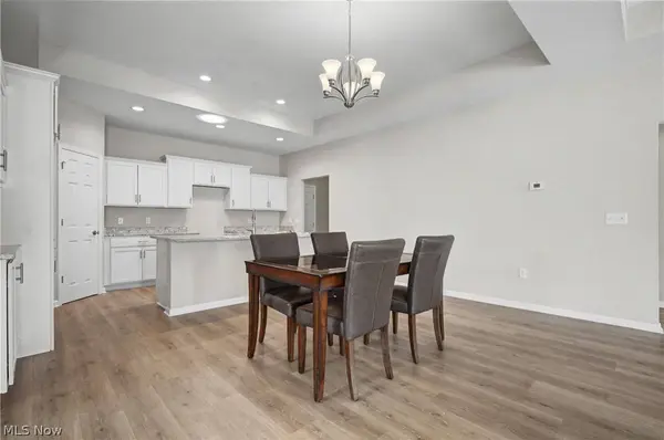 9264 Sharrott RD #1002, Poland, OH 44514