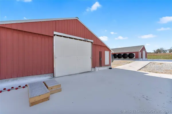 98420 1st, Marble City, OK 74955