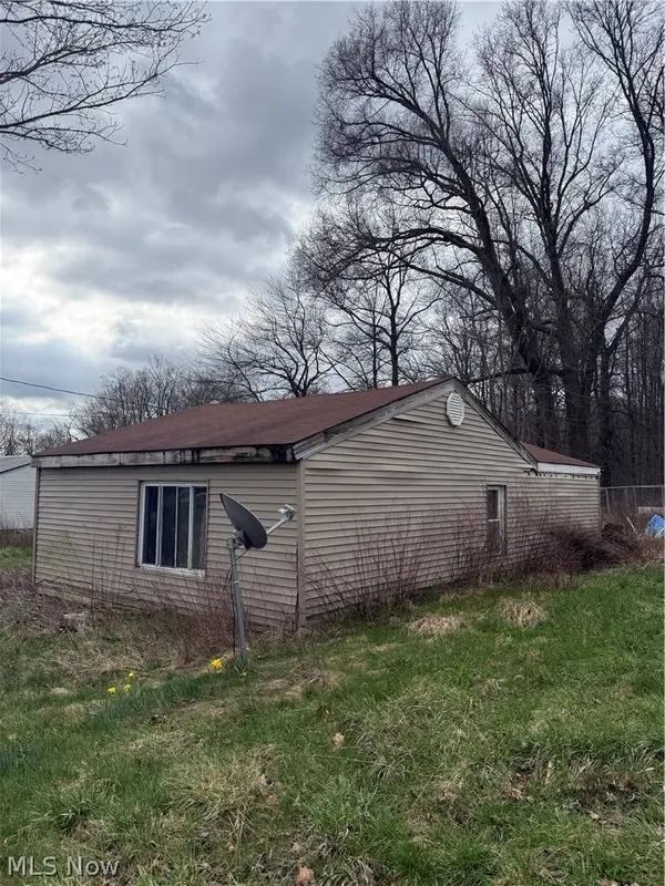 49011 Brushville RD, East Palestine, OH 44413