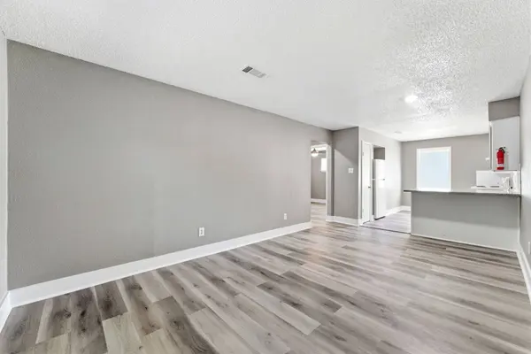 16957 Rabon Chapel RD, Montgomery, TX 77316