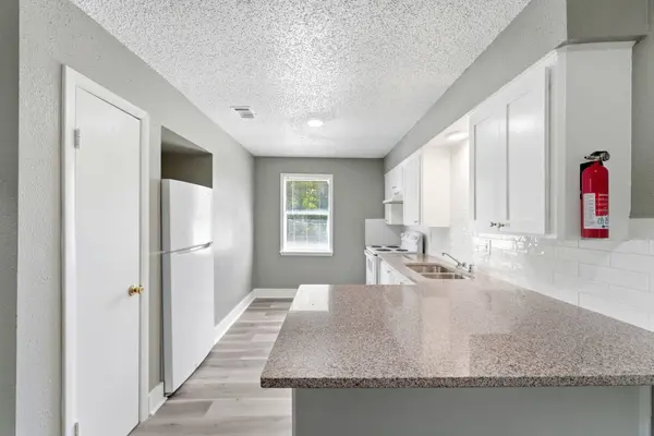 16957 Rabon Chapel RD, Montgomery, TX 77316