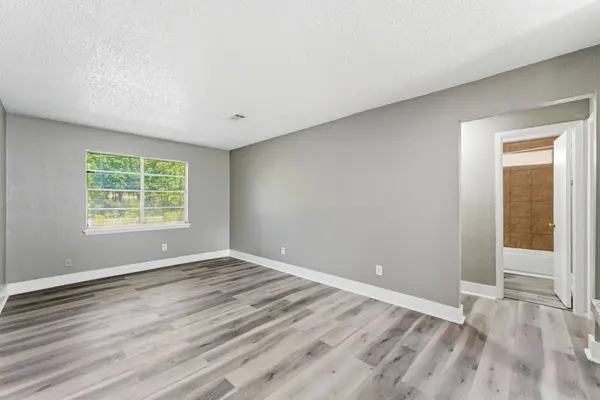 16957 Rabon Chapel RD, Montgomery, TX 77316