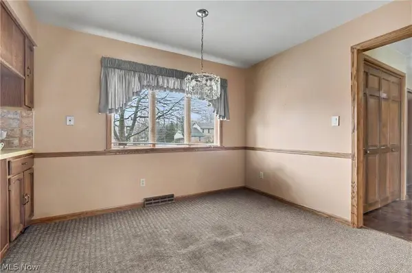 8625 Four Seasons TRL, Poland, OH 44514