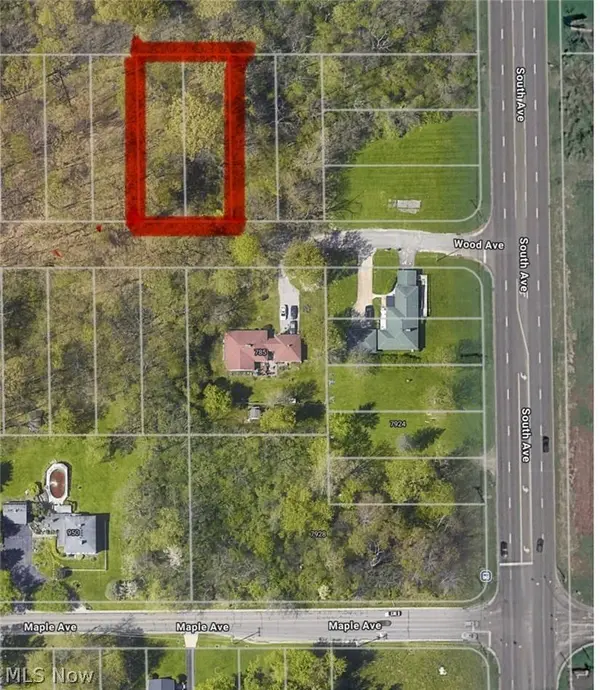 Wood AVE, Boardman, OH 44512