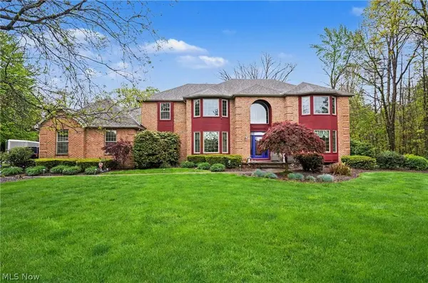 170 Oak Tree DR, Canfield, OH 44406