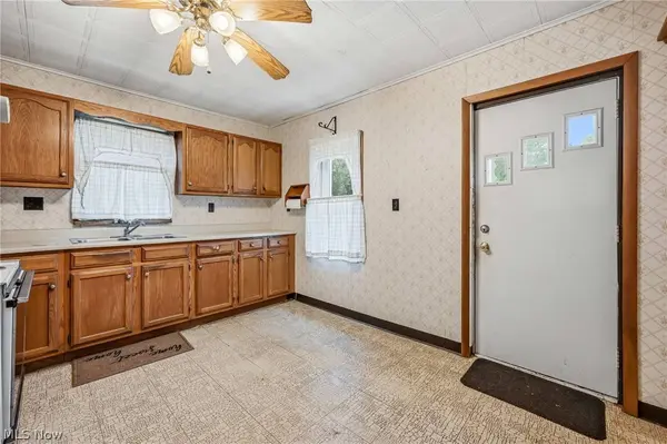 3961 S Main ST, Hubbard, OH 44425