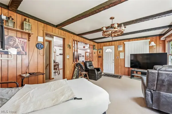620 Thomas RD, Lisbon, OH 44432