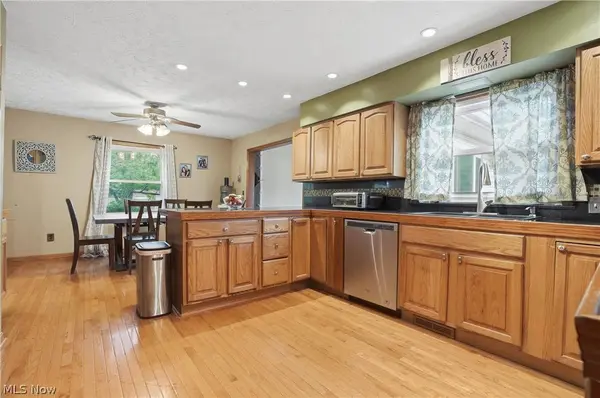 2697 Newton Tomlinson, Newton Falls, OH 44444