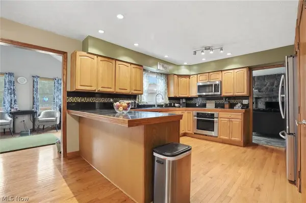 2697 Newton Tomlinson, Newton Falls, OH 44444