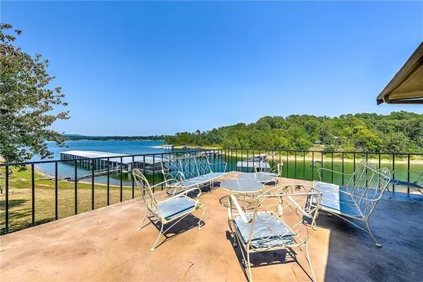 16841 Heritage Bay Rd, Rogers, AR 72756
