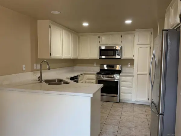 15614 Via Marchena, San Diego, CA 92127