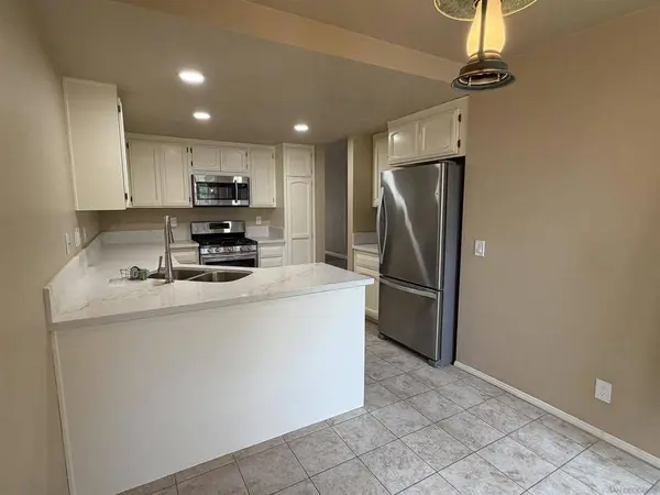 15614 Via Marchena, San Diego, CA 92127